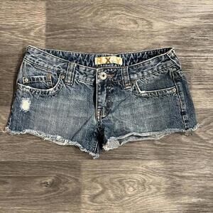 Roxy denim booty mini shorts - cute and comfy